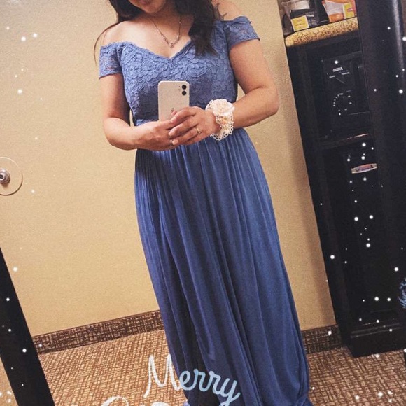 Off-the-Shoulder Lace and Mesh Bridesmaid Dress - Picture 4 of 8